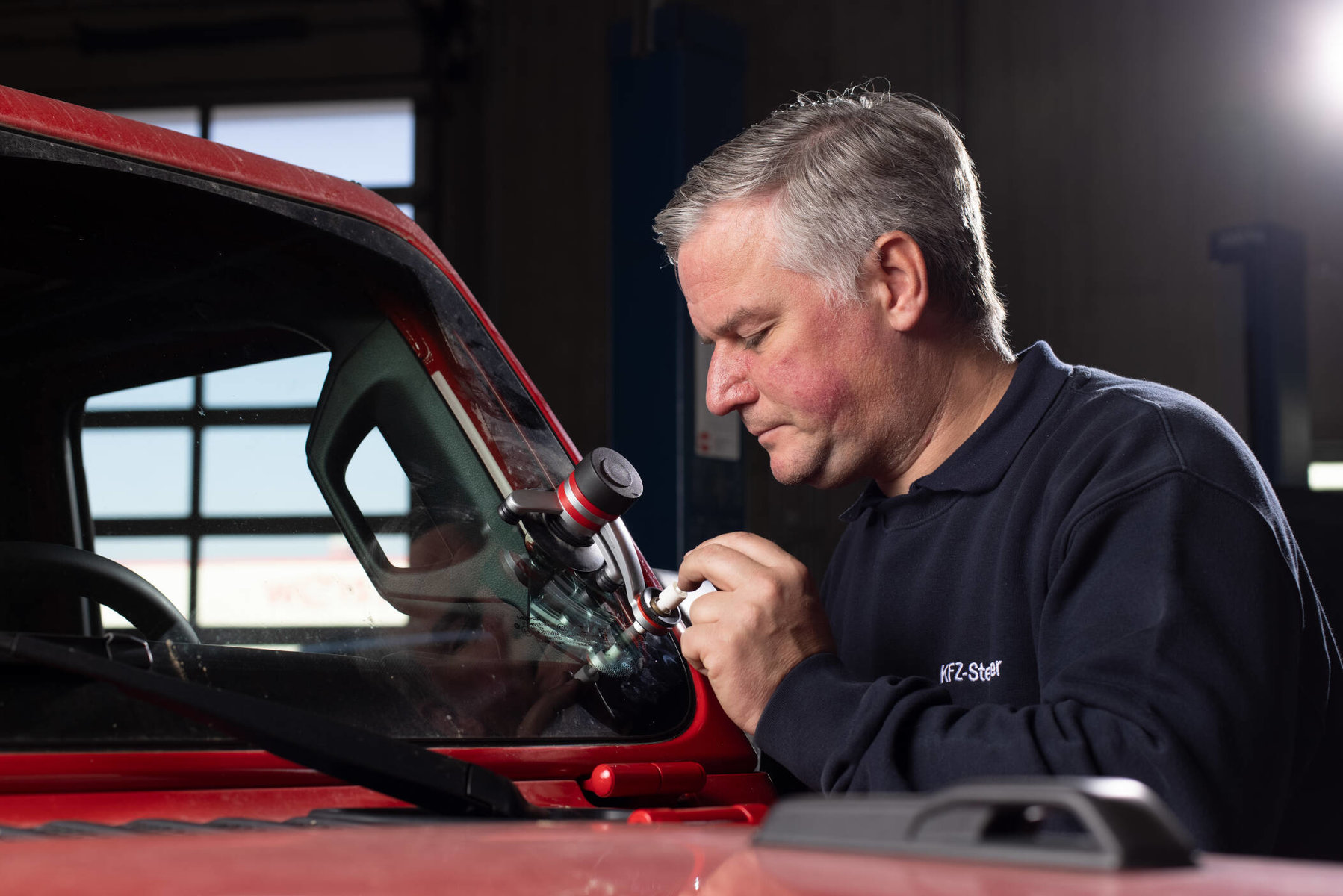 Windschutzscheibenreparatur bei KFZ-Technik Thomas Sterrer